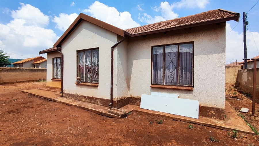 3 Bedroom Property for Sale in Dawn Park Gauteng