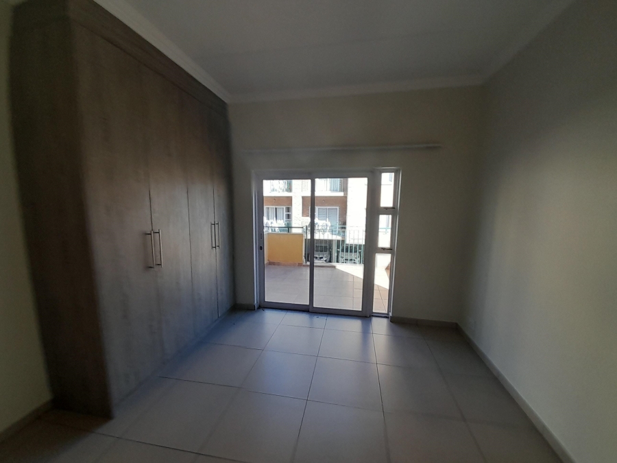 To Let 2 Bedroom Property for Rent in Ormonde Gauteng