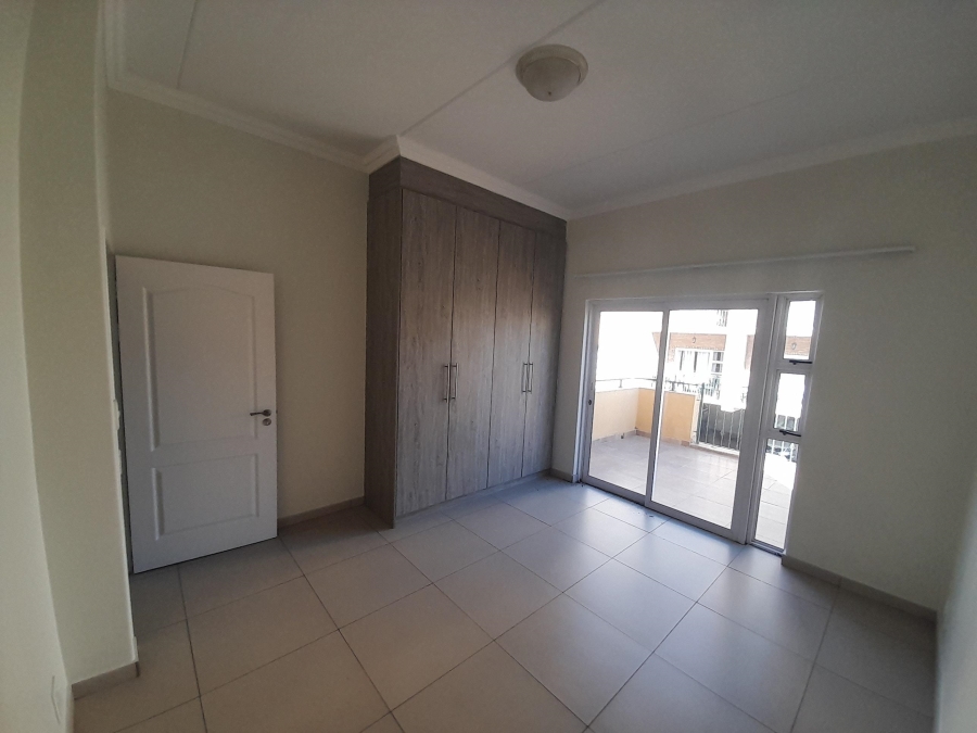 To Let 2 Bedroom Property for Rent in Ormonde Gauteng