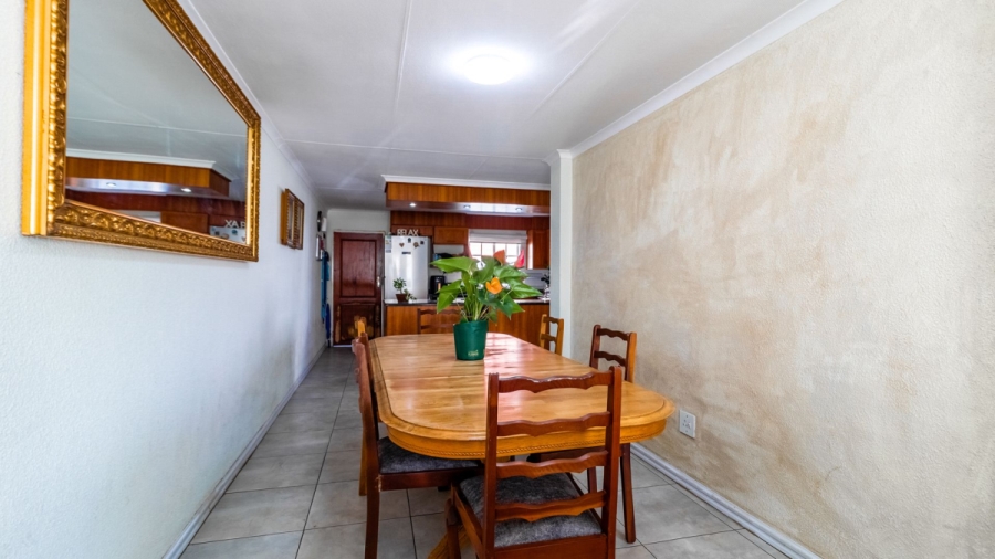 2 Bedroom Property for Sale in Eden Glen Gauteng