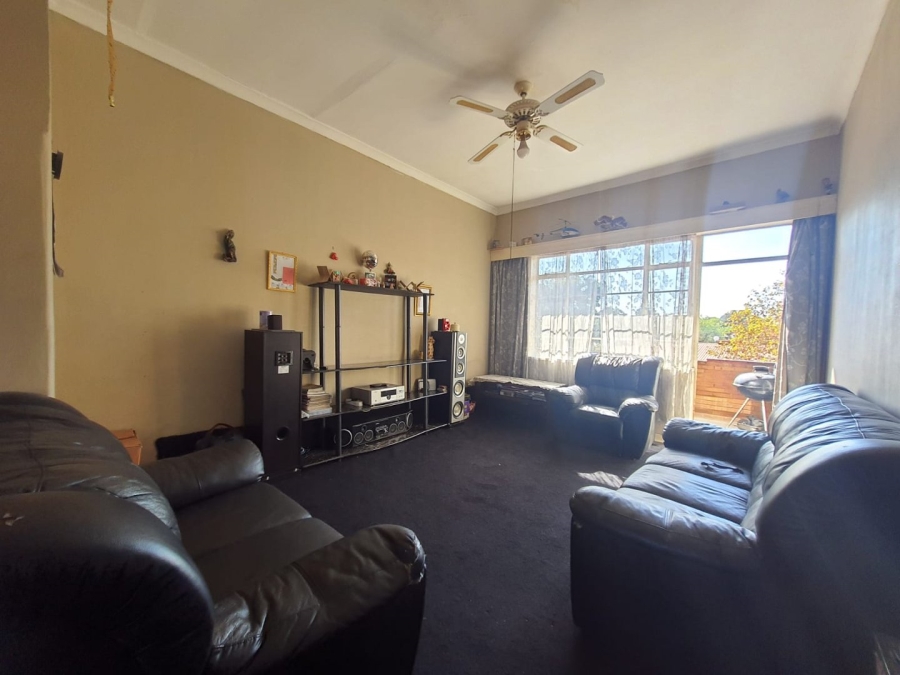 1 Bedroom Property for Sale in Activia Park Gauteng
