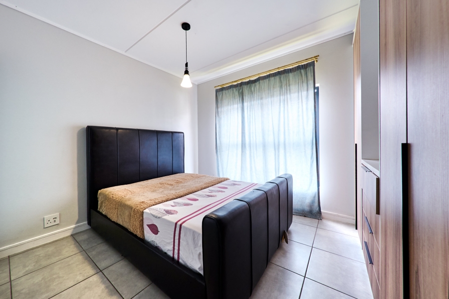 2 Bedroom Property for Sale in Waterfall Gauteng