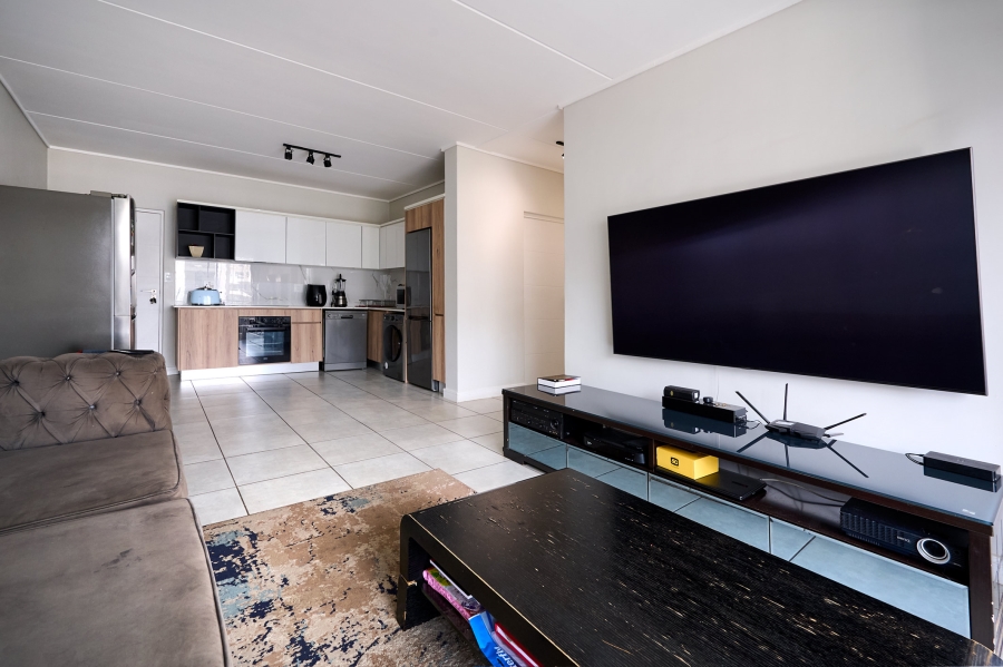 2 Bedroom Property for Sale in Waterfall Gauteng