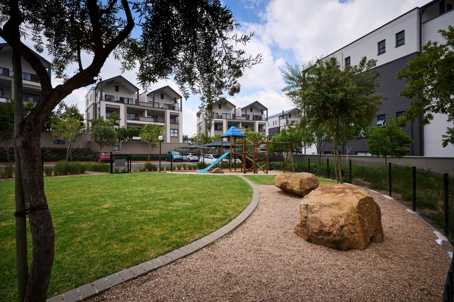 2 Bedroom Property for Sale in Waterfall Gauteng