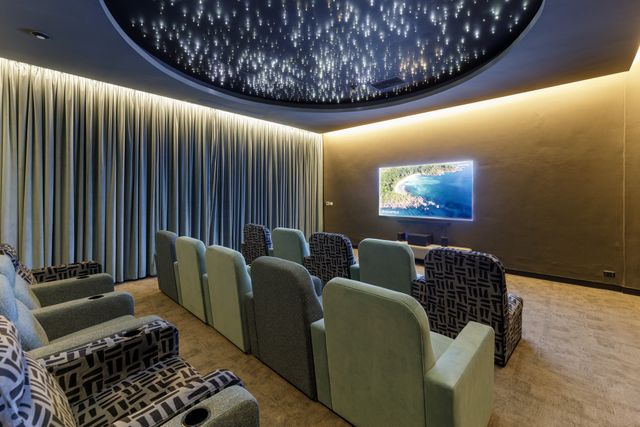 2 Bedroom Property for Sale in Waterfall Gauteng