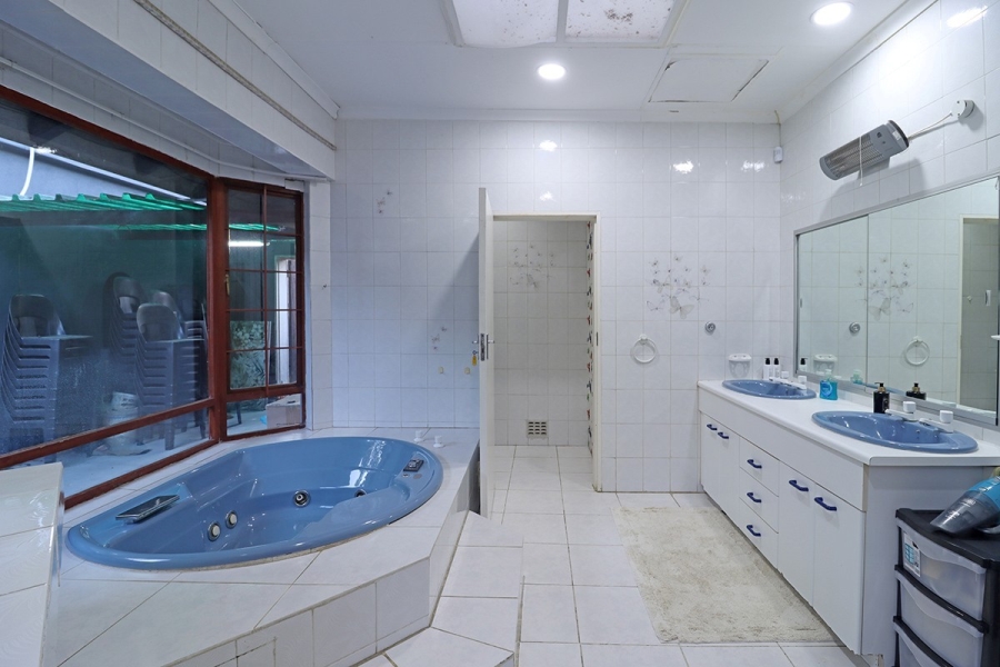 4 Bedroom Property for Sale in Bryanston Gauteng