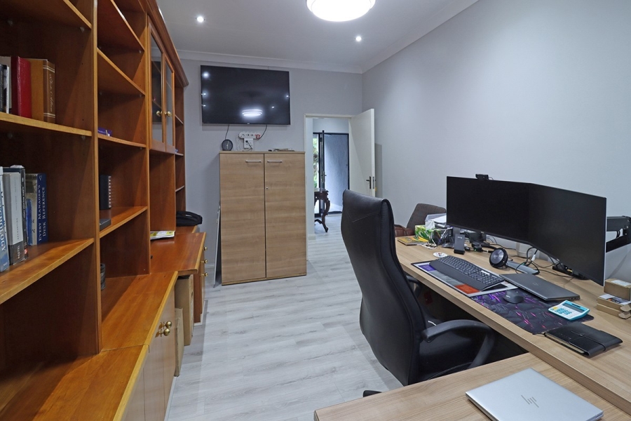 4 Bedroom Property for Sale in Bryanston Gauteng