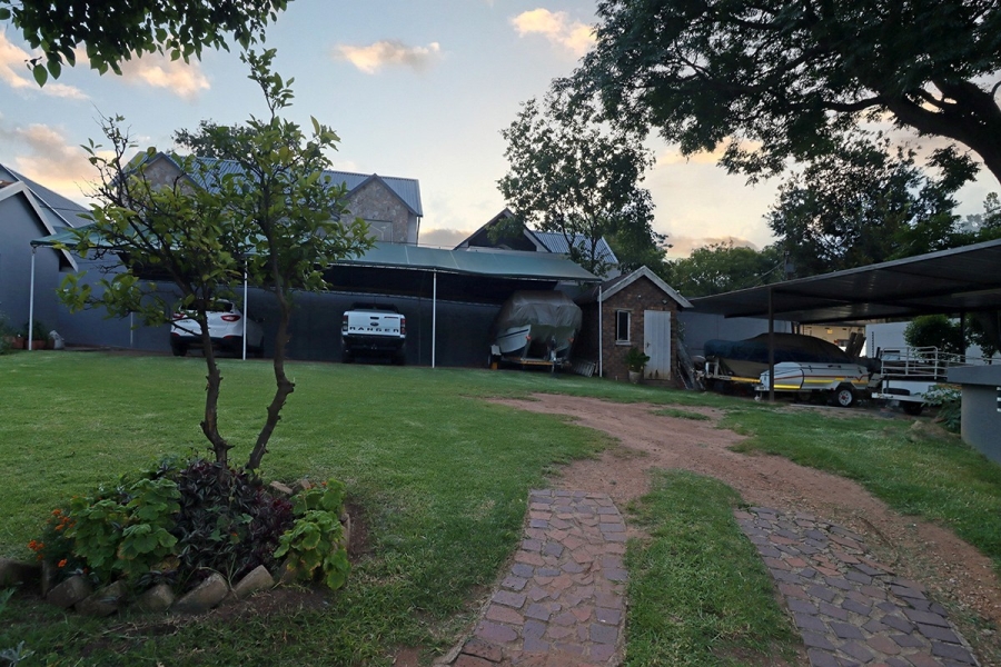 4 Bedroom Property for Sale in Bryanston Gauteng