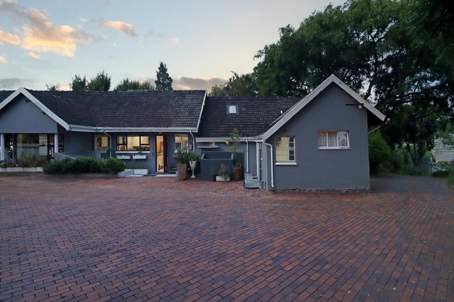 4 Bedroom Property for Sale in Bryanston Gauteng