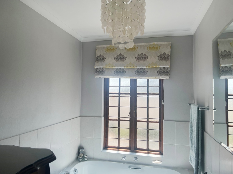 2 Bedroom Property for Sale in Edenburg Gauteng