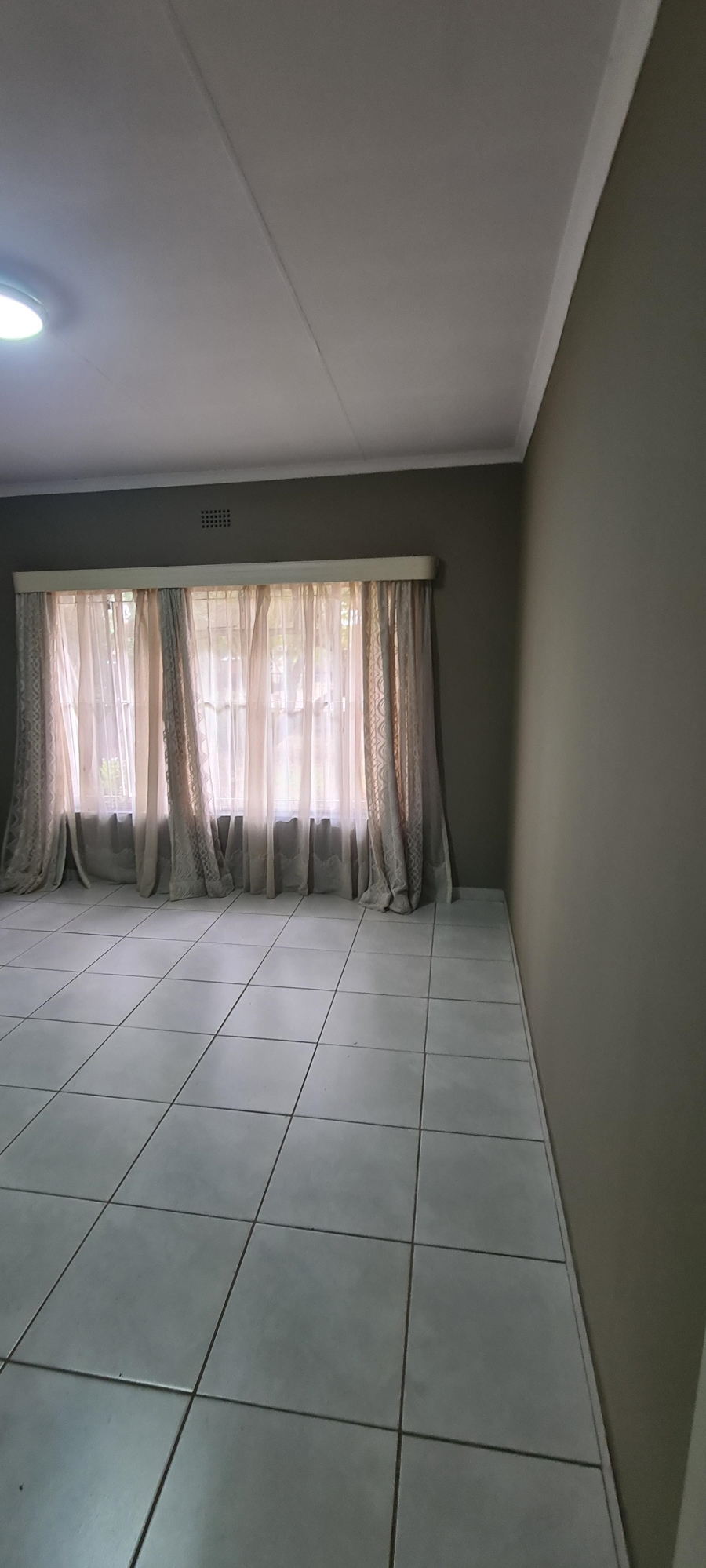 1 Bedroom Property for Sale in Moregloed Gauteng