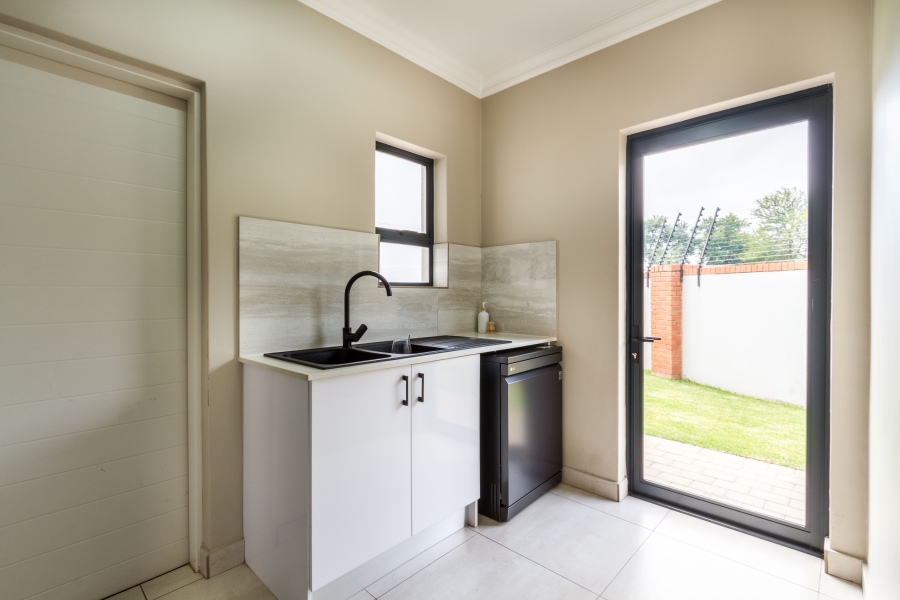 3 Bedroom Property for Sale in Equestria Gauteng