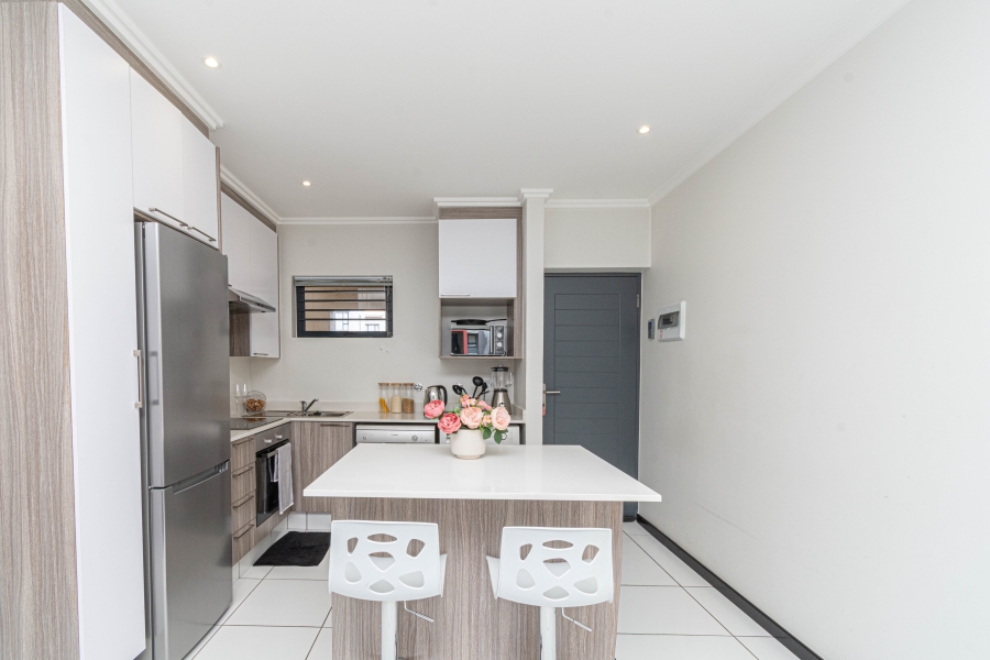 1 Bedroom Property for Sale in Beverley Gauteng