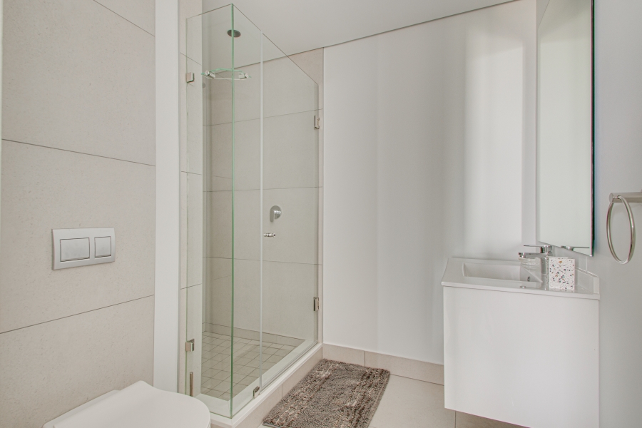 2 Bedroom Property for Sale in Waterfall Gauteng