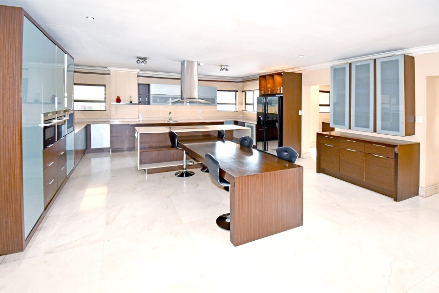 8 Bedroom Property for Sale in Blue Valley Golf Estate Gauteng