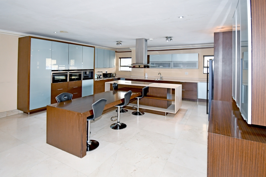 8 Bedroom Property for Sale in Blue Valley Golf Estate Gauteng