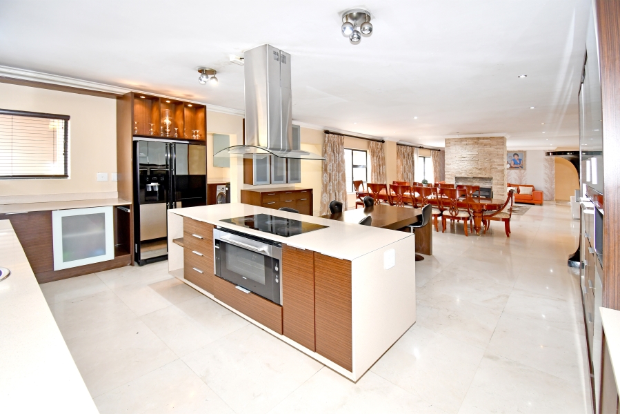 8 Bedroom Property for Sale in Blue Valley Golf Estate Gauteng