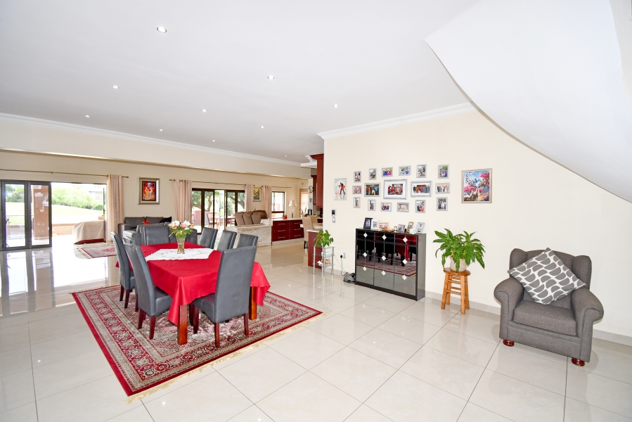 5 Bedroom Property for Sale in Blue Valley Golf Estate Gauteng