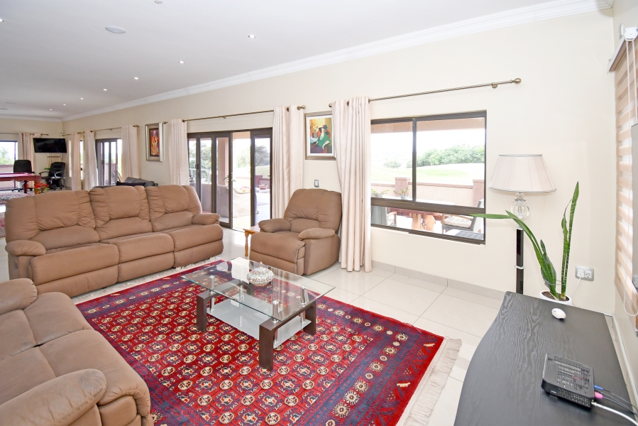 5 Bedroom Property for Sale in Blue Valley Golf Estate Gauteng