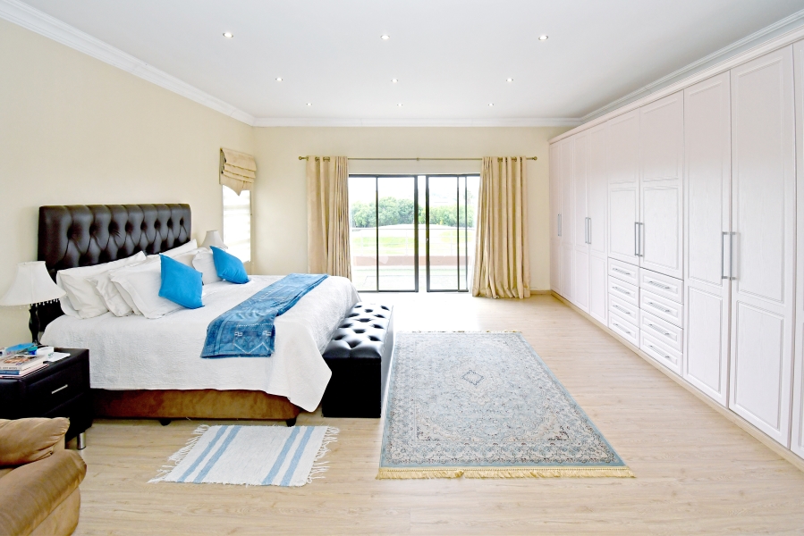 5 Bedroom Property for Sale in Blue Valley Golf Estate Gauteng