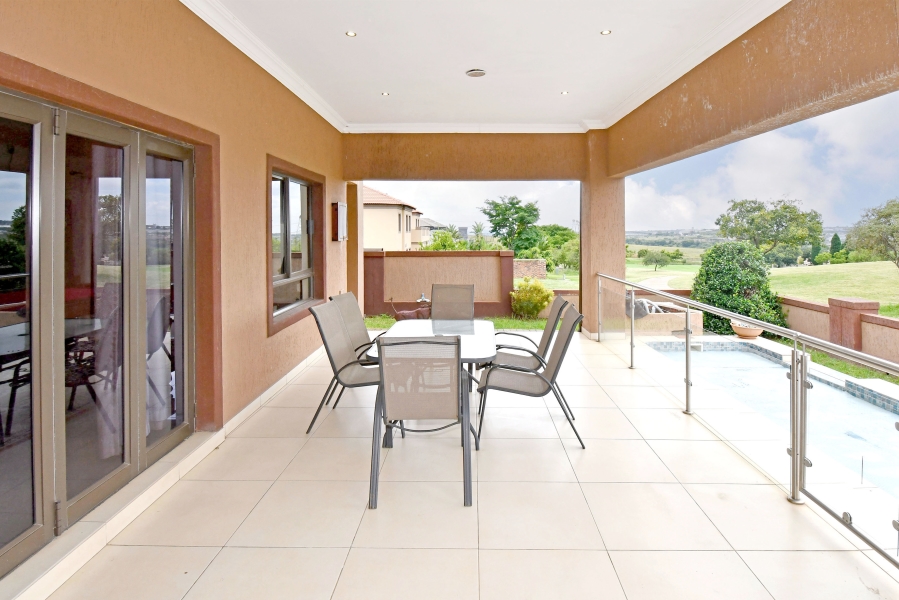 5 Bedroom Property for Sale in Blue Valley Golf Estate Gauteng