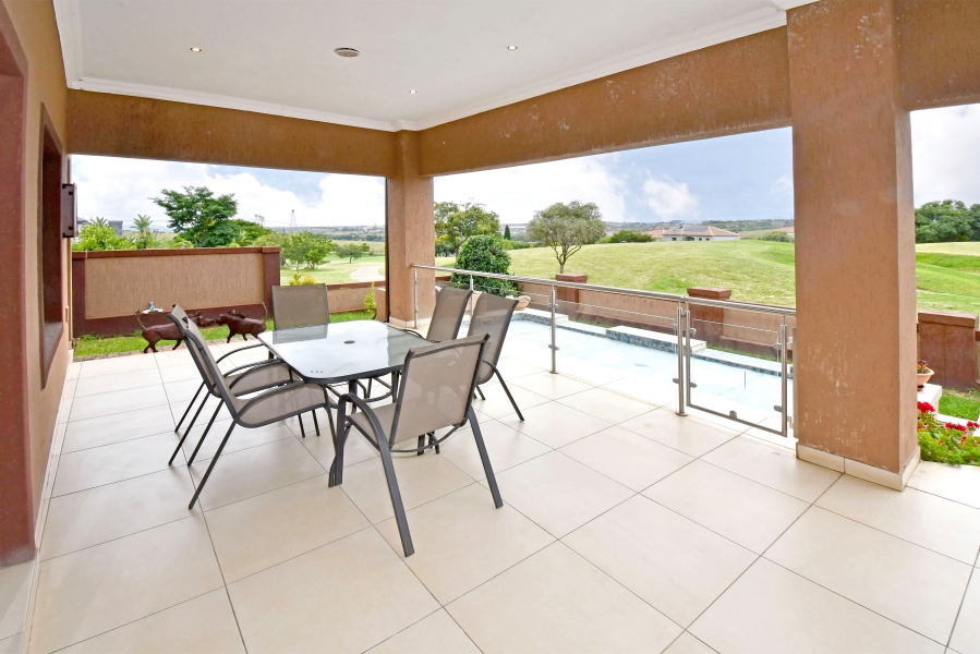 5 Bedroom Property for Sale in Blue Valley Golf Estate Gauteng