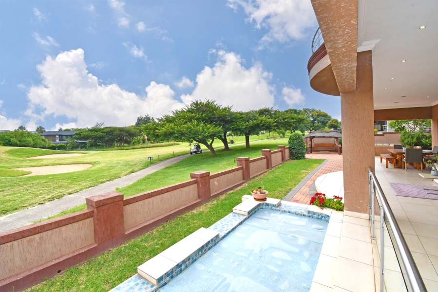 5 Bedroom Property for Sale in Blue Valley Golf Estate Gauteng