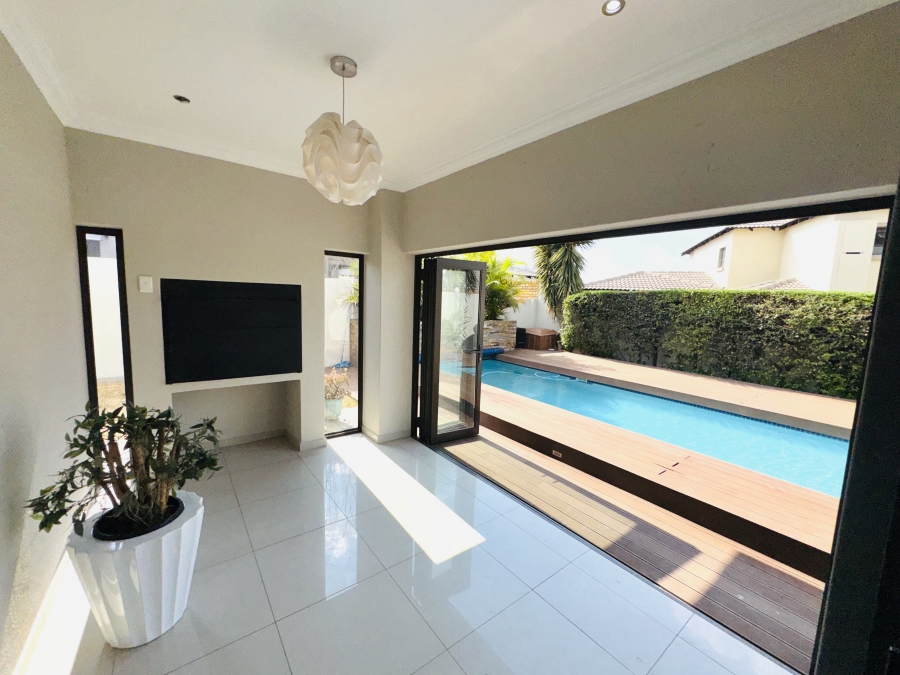 3 Bedroom Property for Sale in Rua Vista Gauteng