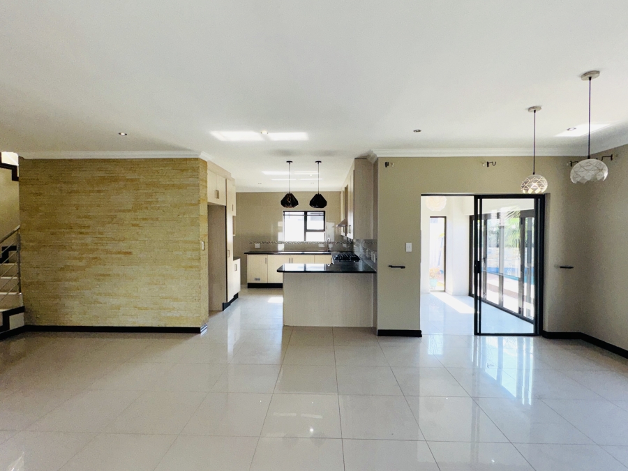 3 Bedroom Property for Sale in Rua Vista Gauteng