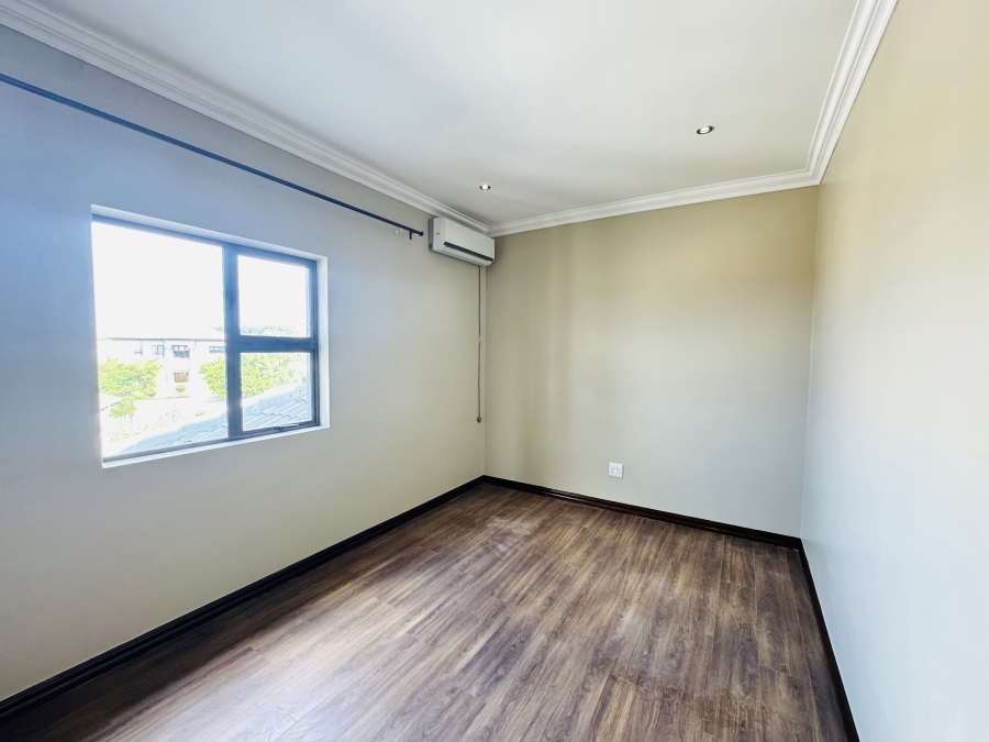 3 Bedroom Property for Sale in Rua Vista Gauteng