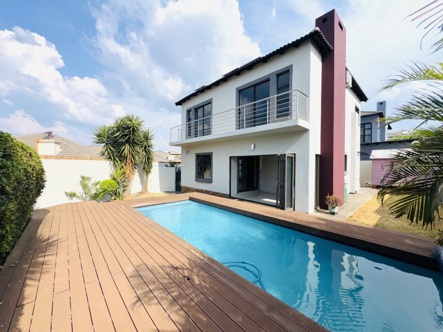 3 Bedroom Property for Sale in Rua Vista Gauteng
