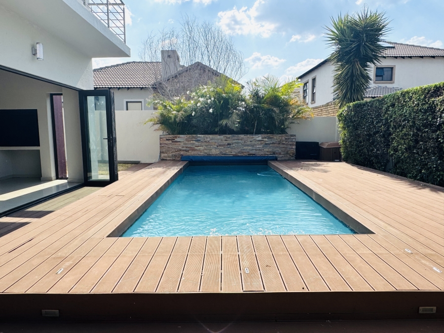 3 Bedroom Property for Sale in Rua Vista Gauteng