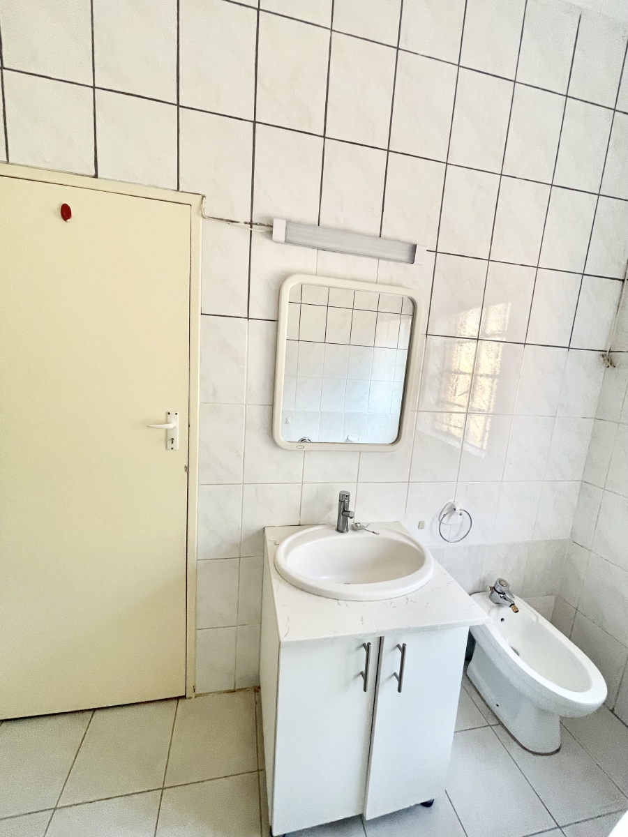 4 Bedroom Property for Sale in Emmarentia Gauteng