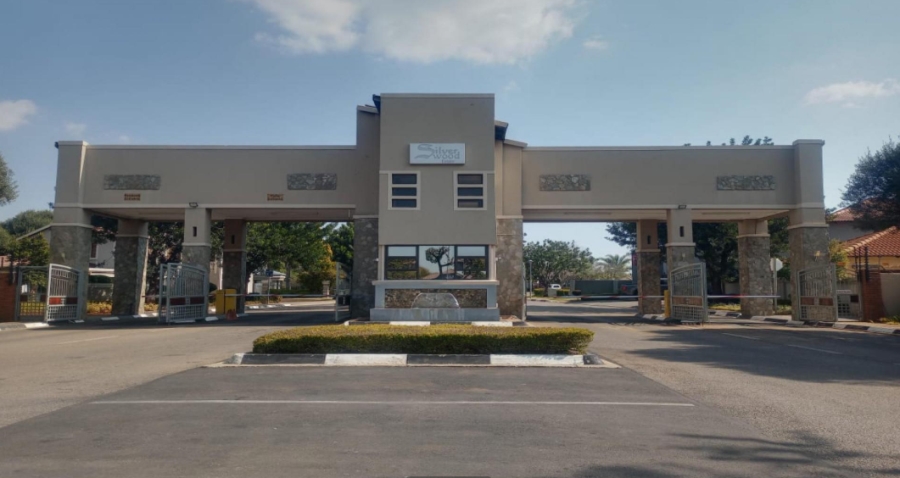 3 Bedroom Property for Sale in Monavoni Gauteng