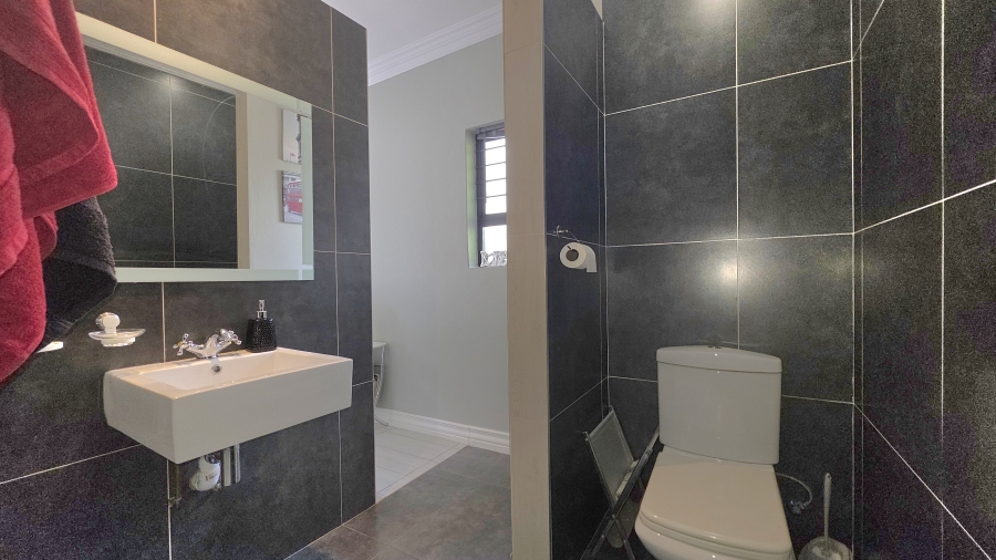 3 Bedroom Property for Sale in Eldo Lakes Estate Gauteng