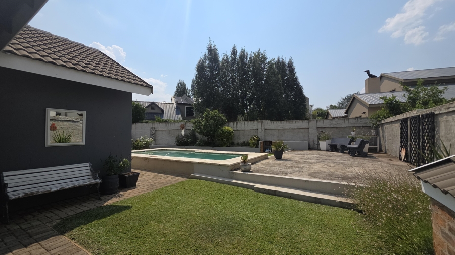3 Bedroom Property for Sale in Eldo Lakes Estate Gauteng