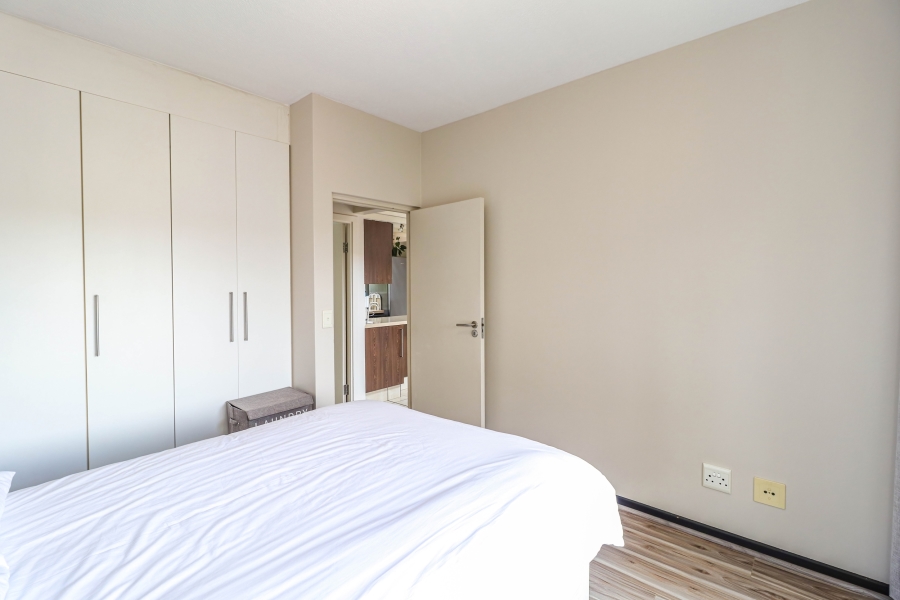 1 Bedroom Property for Sale in Bryanston Gauteng