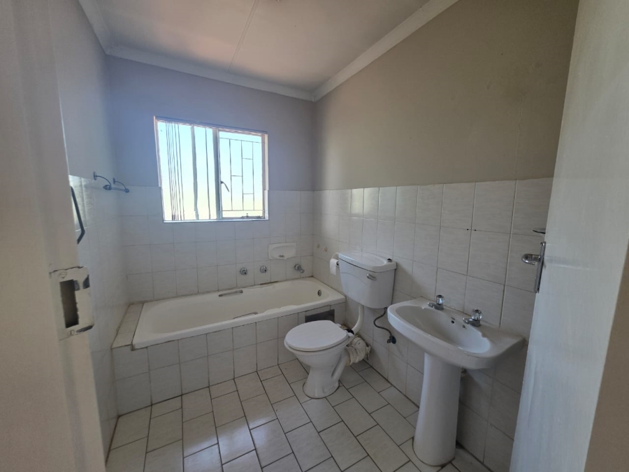 3 Bedroom Property for Sale in Doornpoort Gauteng