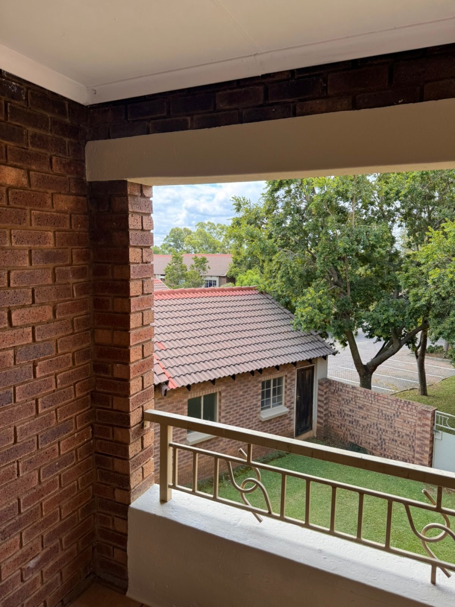 2 Bedroom Property for Sale in Mooikloof Ridge Gauteng