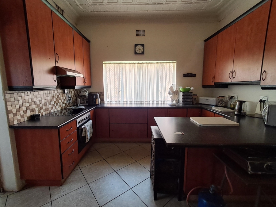 3 Bedroom Property for Sale in Brakpan Central Gauteng