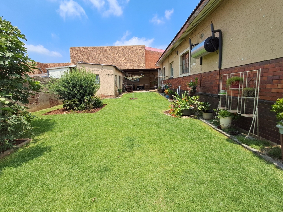 3 Bedroom Property for Sale in Brakpan Central Gauteng