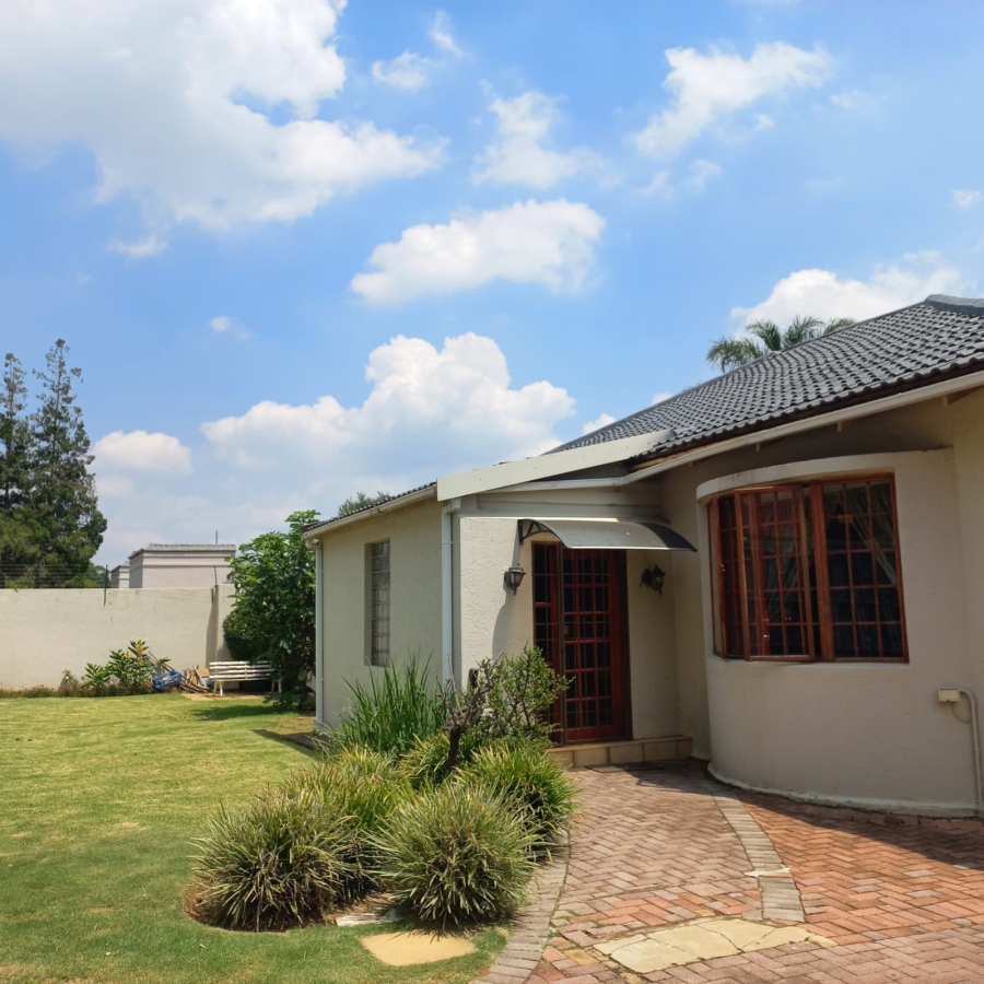 4 Bedroom Property for Sale in Sydenham Gauteng
