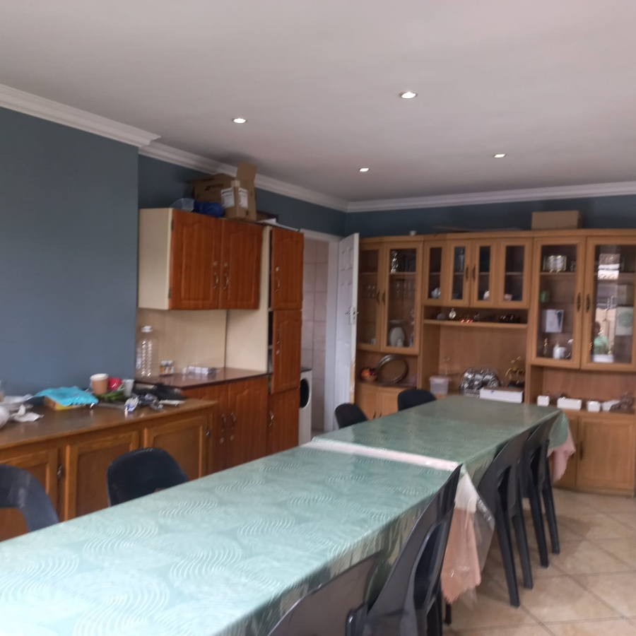 4 Bedroom Property for Sale in Sydenham Gauteng