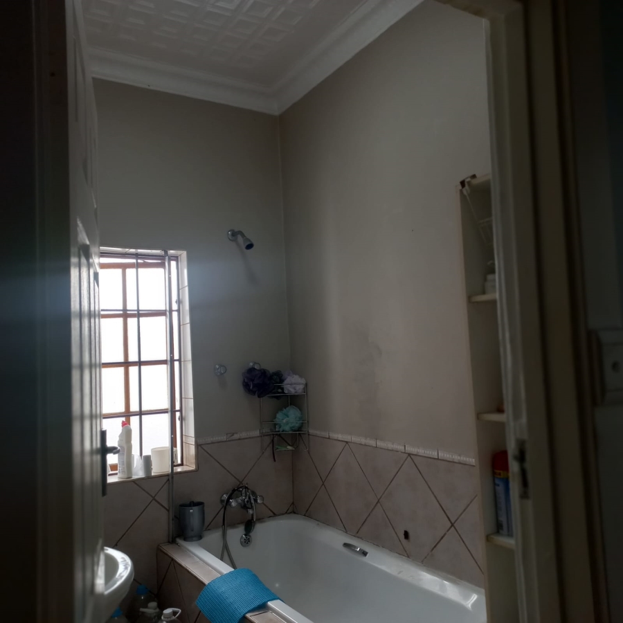 4 Bedroom Property for Sale in Sydenham Gauteng