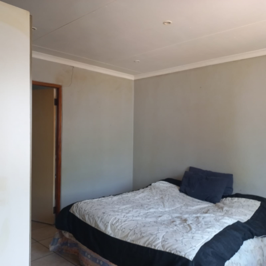 4 Bedroom Property for Sale in Sydenham Gauteng