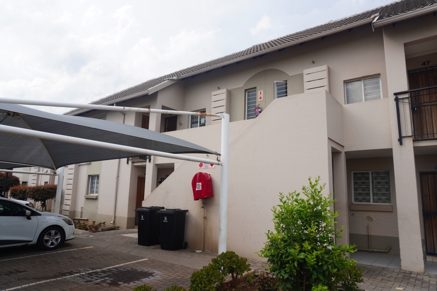 1 Bedroom Property for Sale in Klippoortje Gauteng