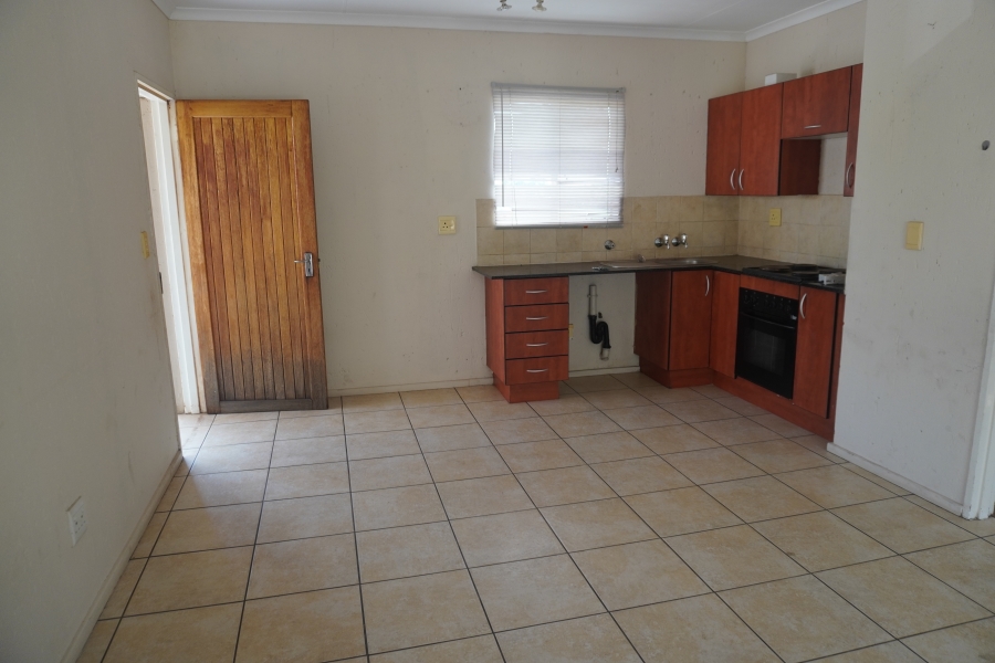 1 Bedroom Property for Sale in Klippoortje Gauteng