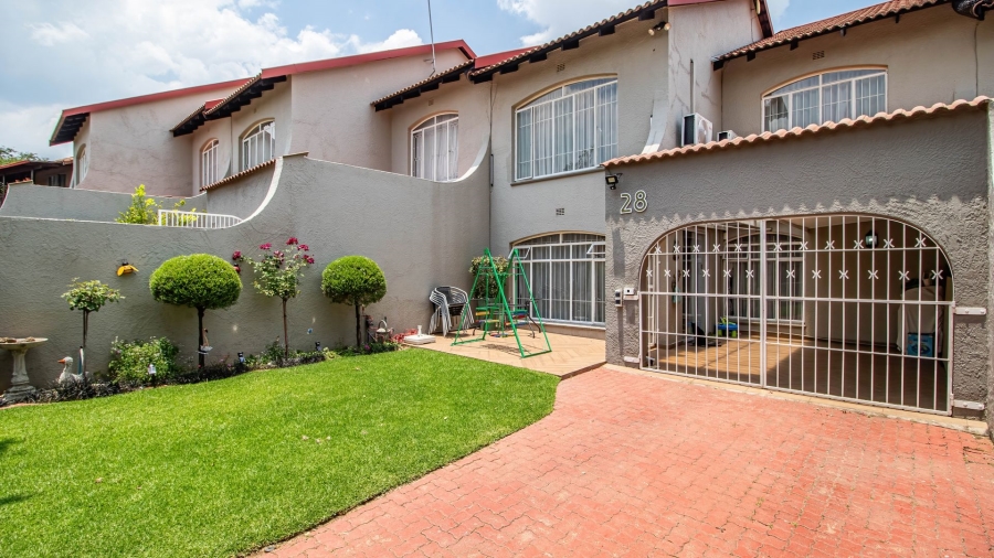 3 Bedroom Property for Sale in Eden Glen Gauteng