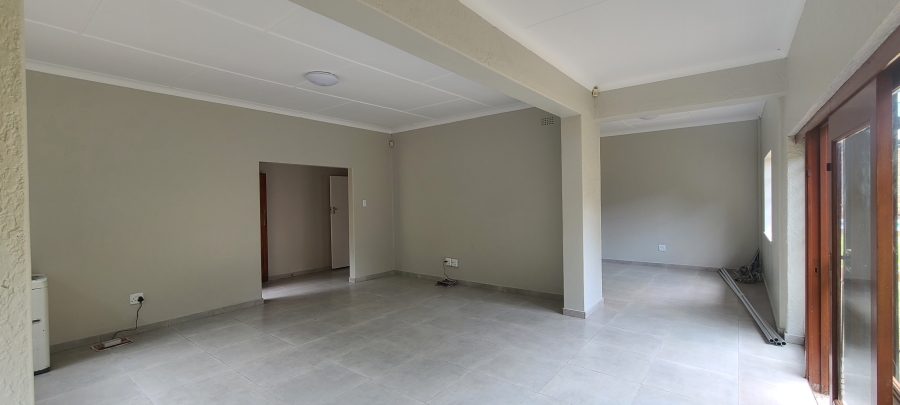 To Let 6 Bedroom Property for Rent in Edendale Gauteng