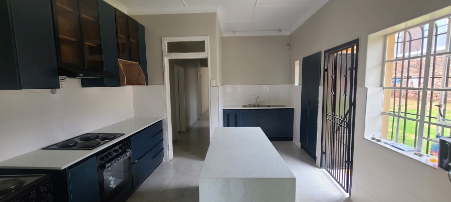 To Let 6 Bedroom Property for Rent in Edendale Gauteng
